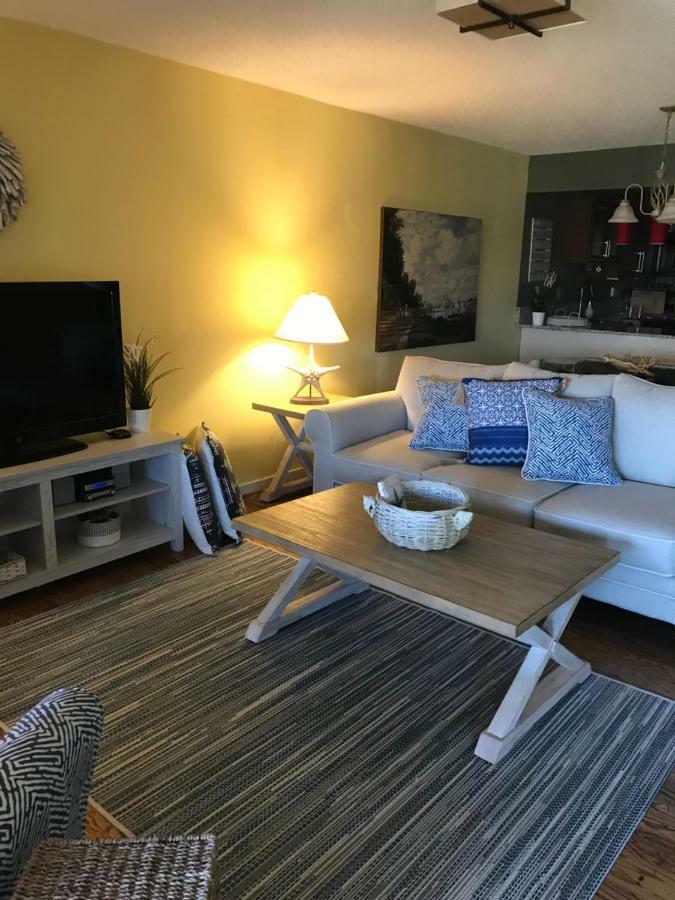 180 Ocean Hibiscus Drive Villa Butler Beach Екстериор снимка