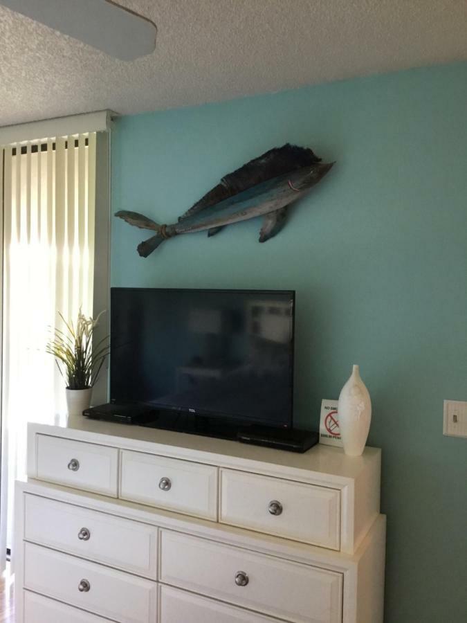 180 Ocean Hibiscus Drive Villa Butler Beach Екстериор снимка
